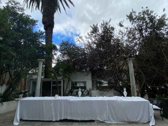 Bella Ev, Muizenberg