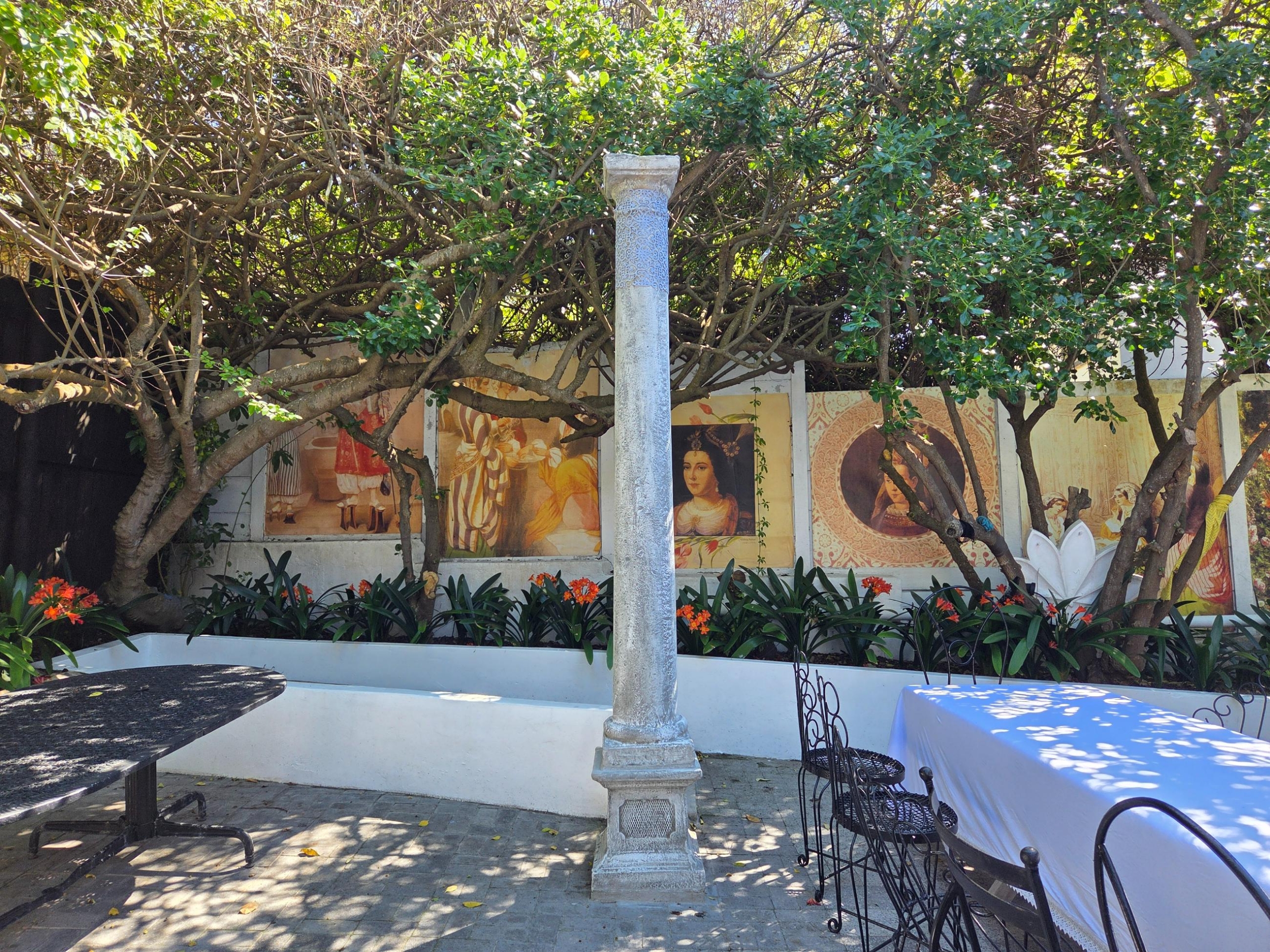 Bella Ev, Muizenberg