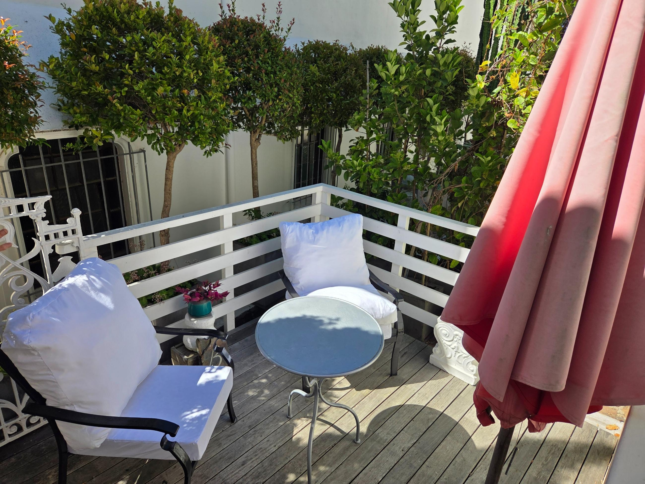 Bella Ev, Muizenberg
