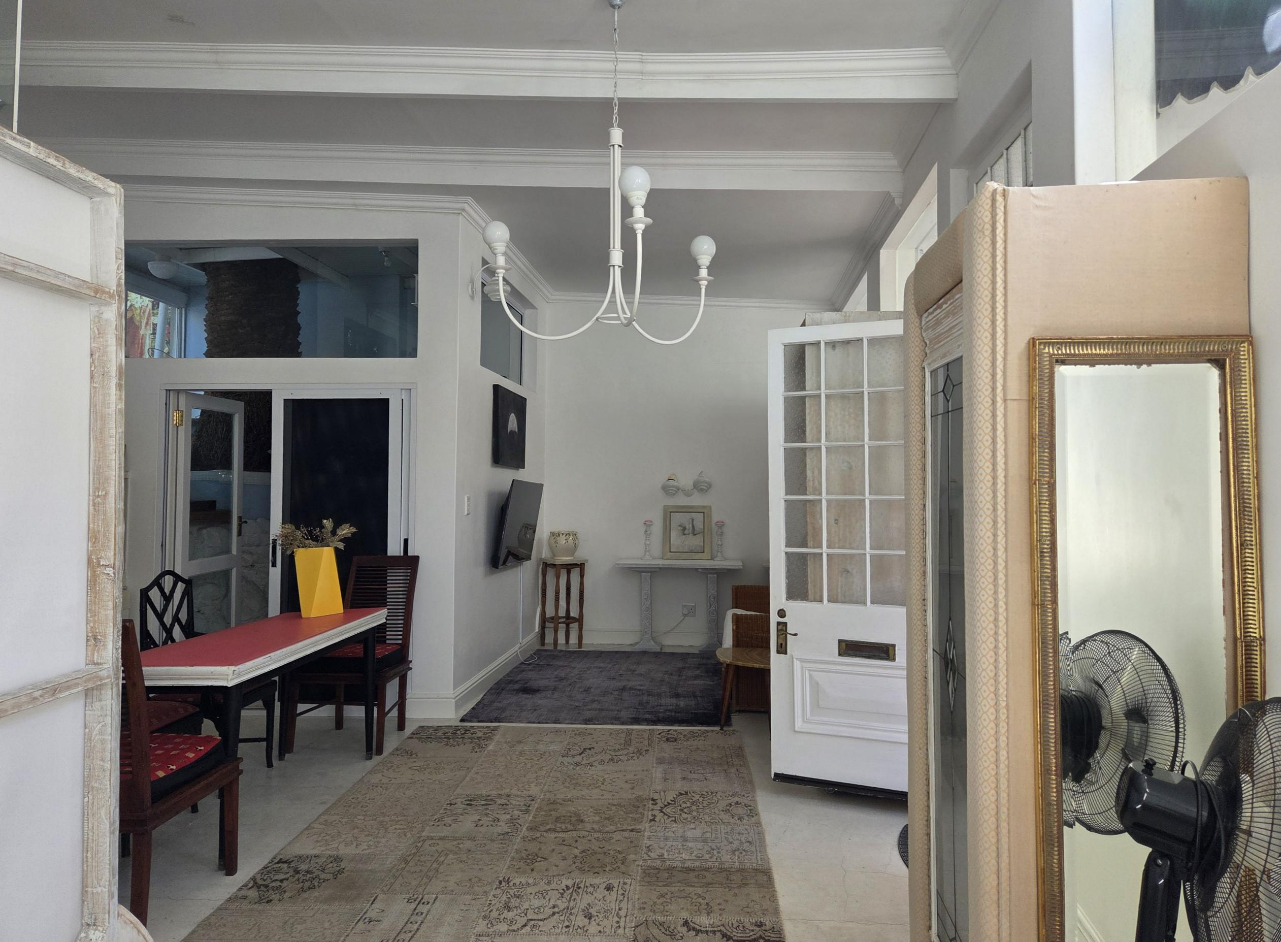 Bella Ev, Muizenberg
